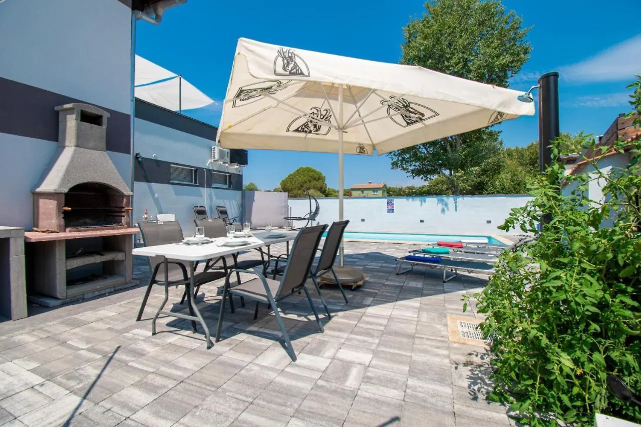 Villa Damjan In Istrien Peroj