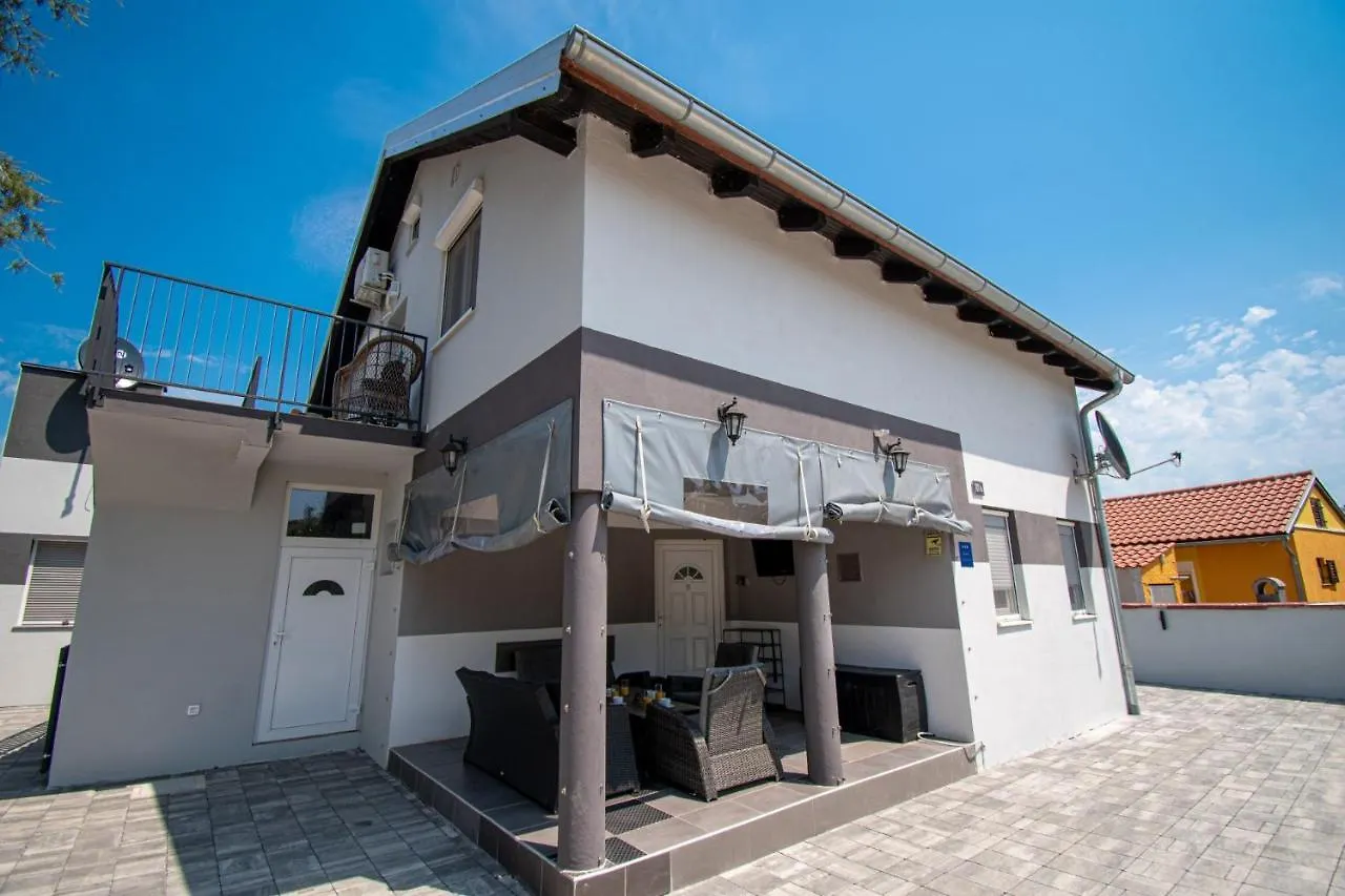 Villa Damjan In Istrien Peroj 0*,