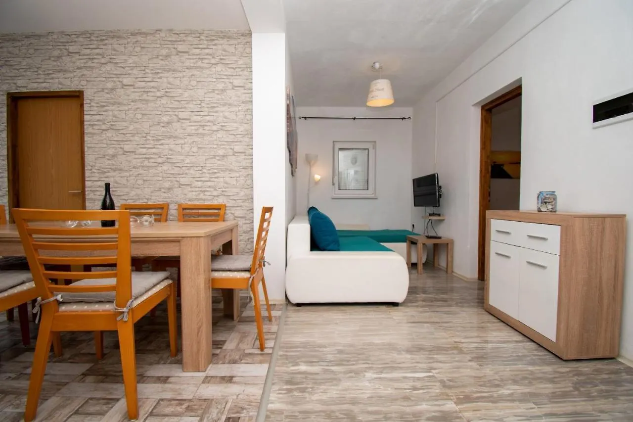 Villa Damjan In Istrien Peroj 0*,  Croatia